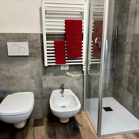 Isolaccia Angolo Di Paradiso Appartement *