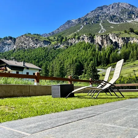Isolaccia Angolo Di Paradiso VALDIDENTRO
