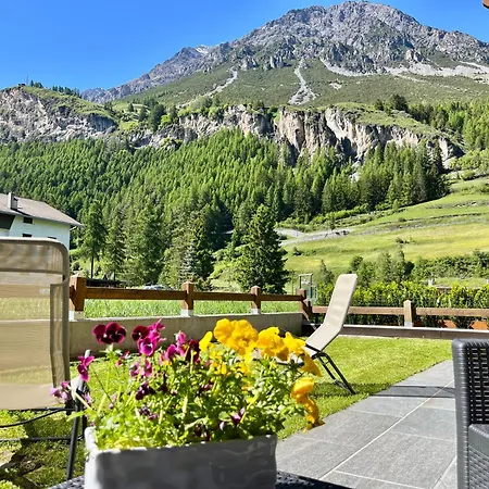 Isolaccia Angolo Di Paradiso VALDIDENTRO